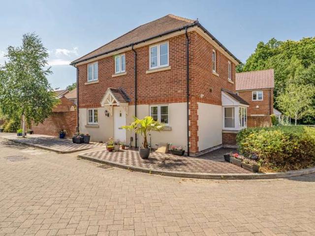 House for sale in Bracknell