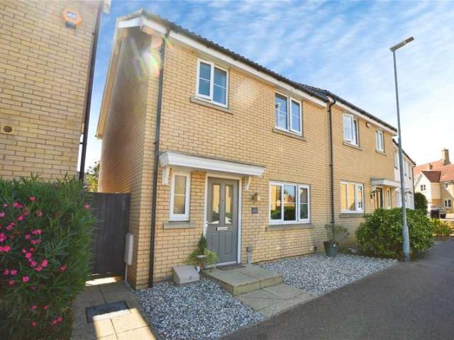 House for sale in Noak Hill, Essex