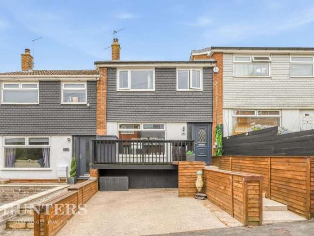 House for sale in Caldermoor, Burnedge