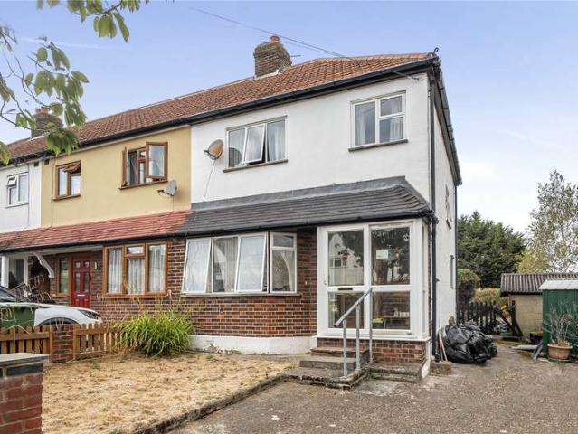 House for sale in Royal Borough of Kingston upon Thames, Greater London