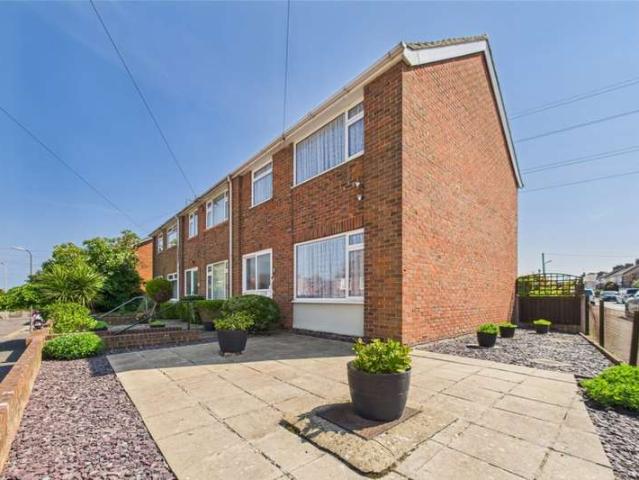 House for sale in Folkestone, Seabrook