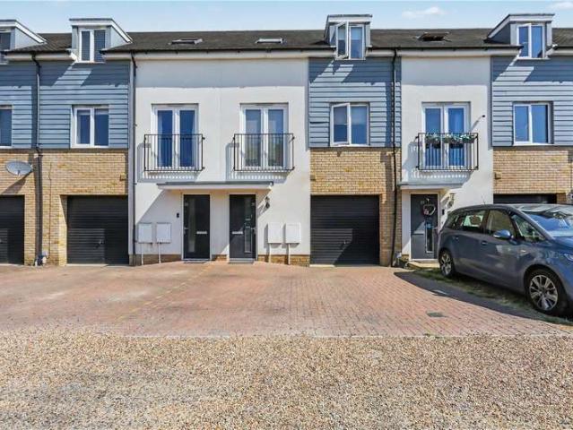 House for sale in Wymondham, Burgh St Peter