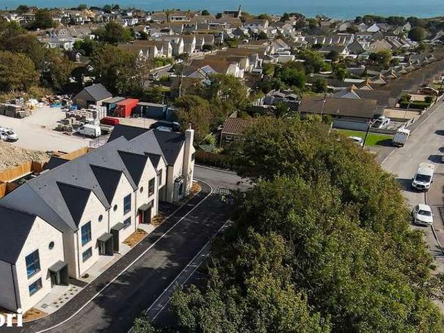 House for sale in Southwell, East Dorset