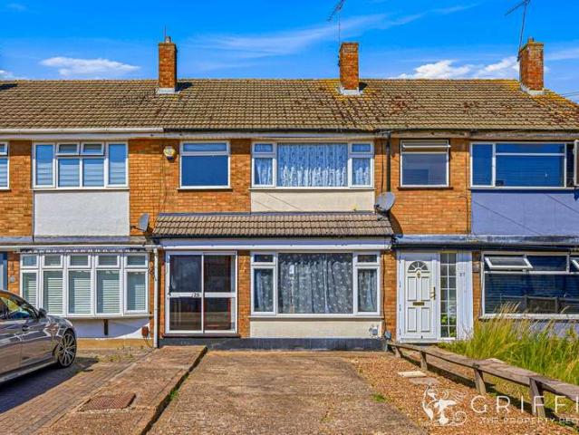 House for sale in Tilbury, Essex