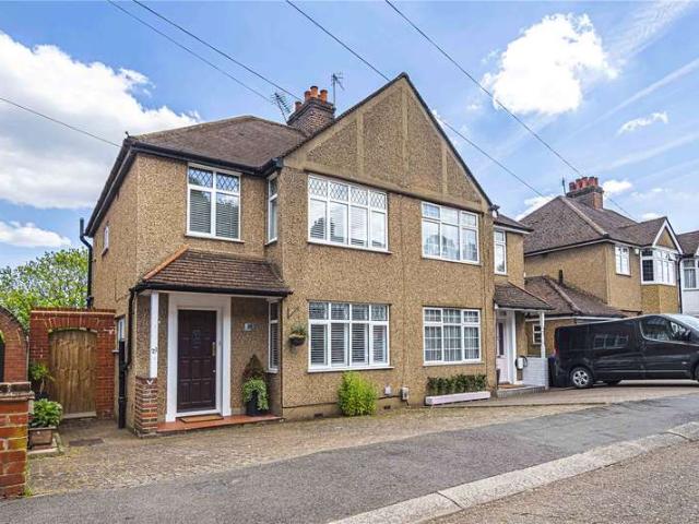 House for sale in Hammerfield, Pouchen End