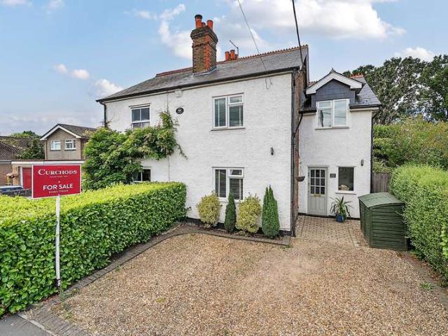 House for sale in West End, Heol-las