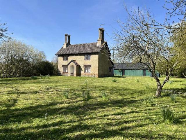 House for sale in East Tuddenham, Norfolk