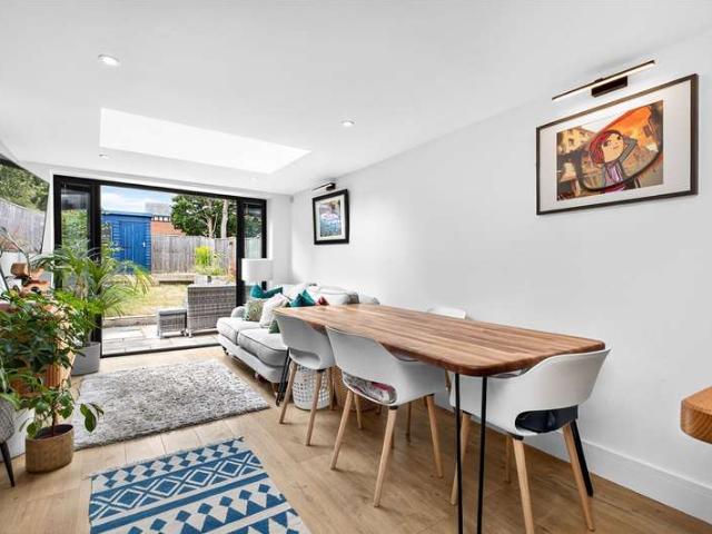 House for sale in Boxgrove, Guildford