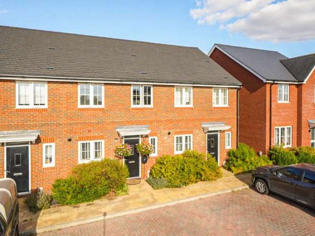 House for sale in Grendon Underwood
