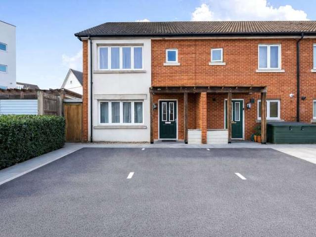 House for sale in Bellfields, Westborough