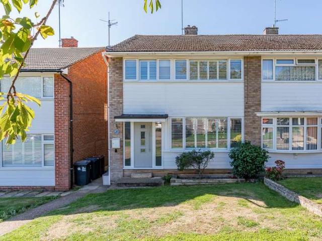House for sale in Hertford, Colliers End