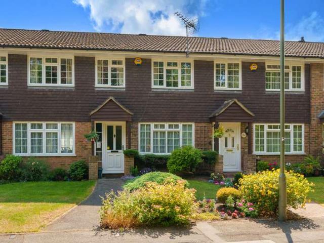House for sale in Lightwater, Surrey Heath
