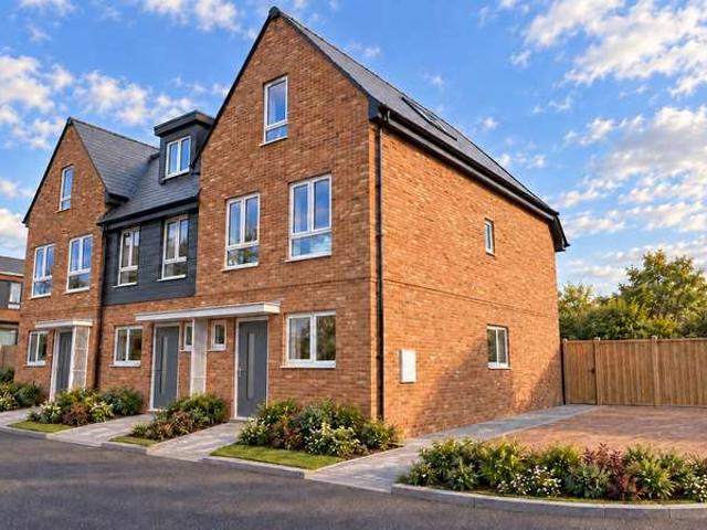 House for sale in Five Acres, Hertfordshire