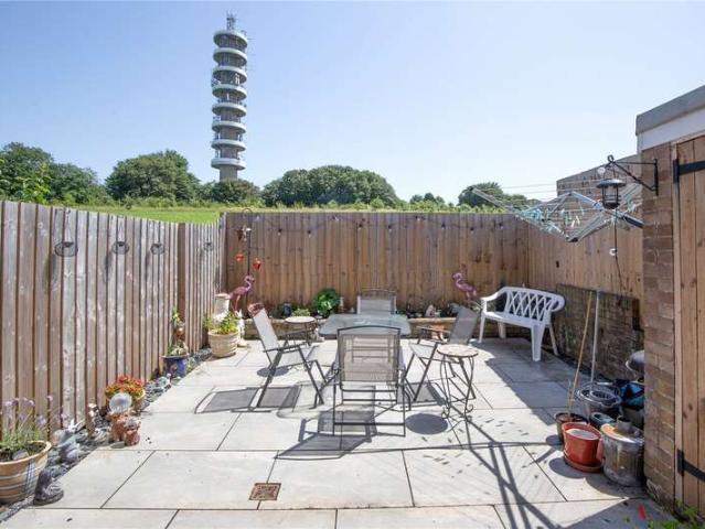 House for sale in Feckenham, City Of Bristol