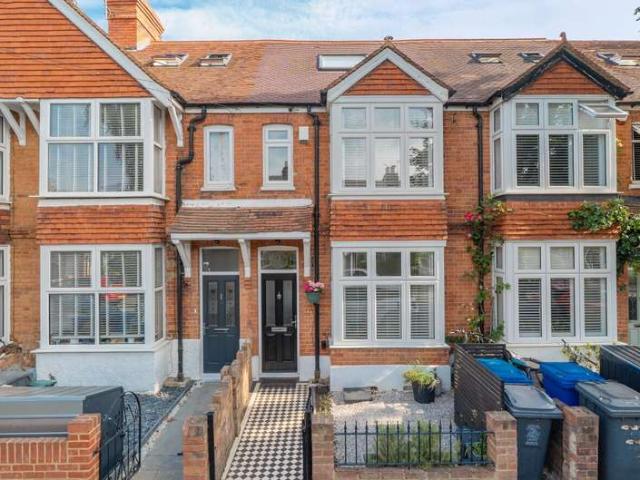 House for sale in Clewer Village, Windsor