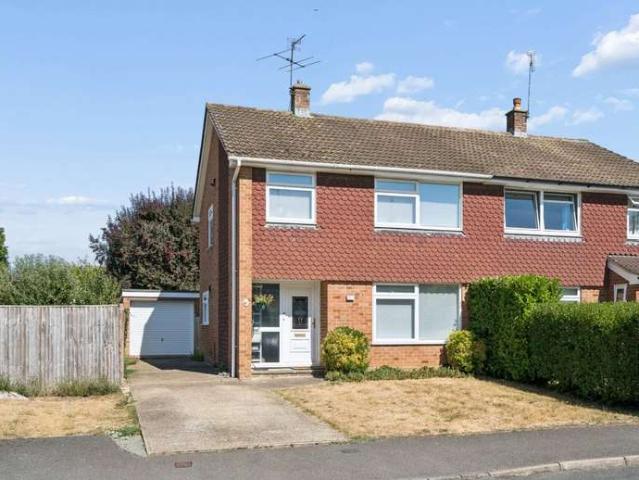 House for sale in Twyford