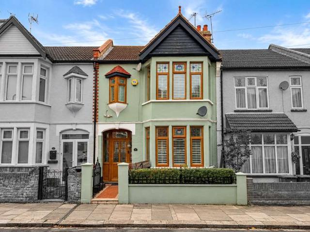House for sale in Prittlewell, Southend-on-Sea