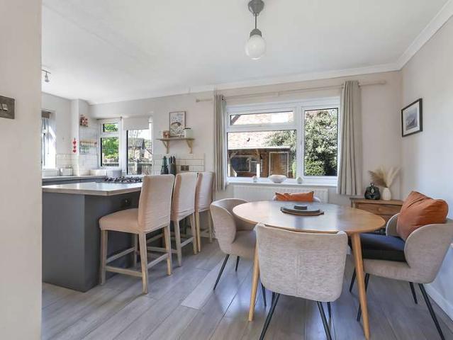 House for sale in Greenfields, Red Hill