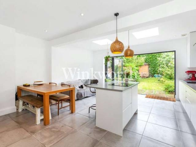 House for sale in Greater London