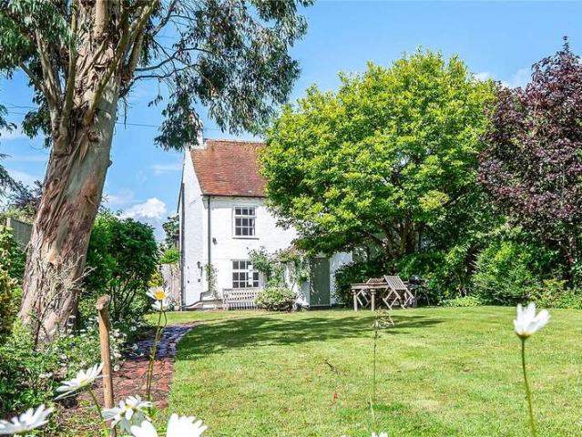 House for sale in Littlecote, West Sussex