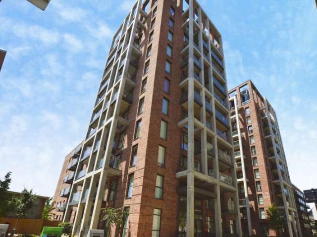 House for sale in Upton Park, Greater London