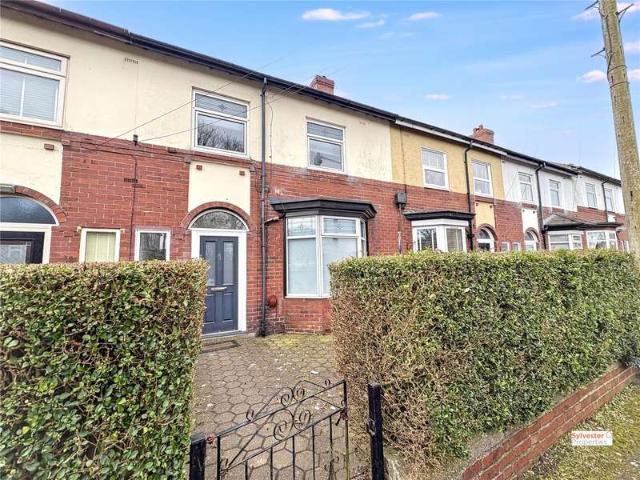 House for sale in Dipton