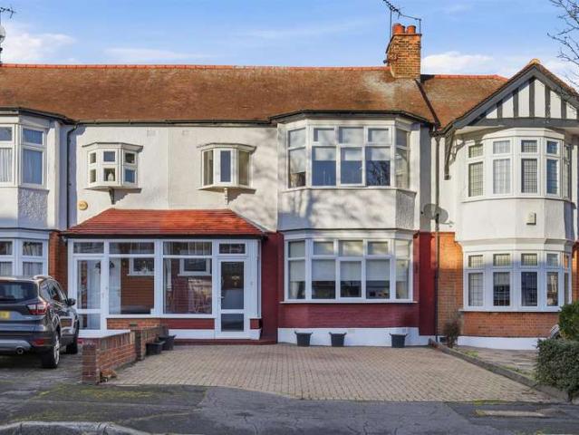 House for sale in Wanstead, Greater London