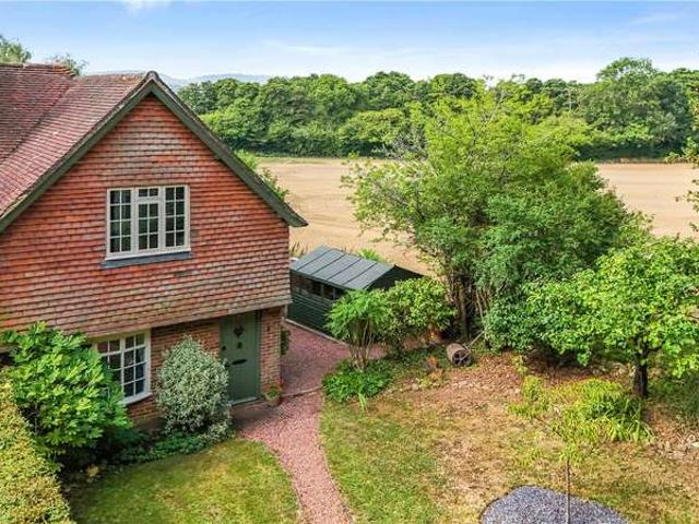 House for sale in Littlecote, West Sussex