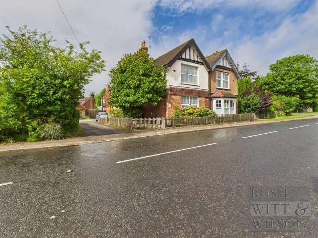 House for sale in Heathlands, East Sussex