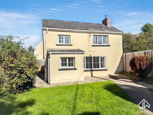 House for sale in Croespen-maen, Crumlin