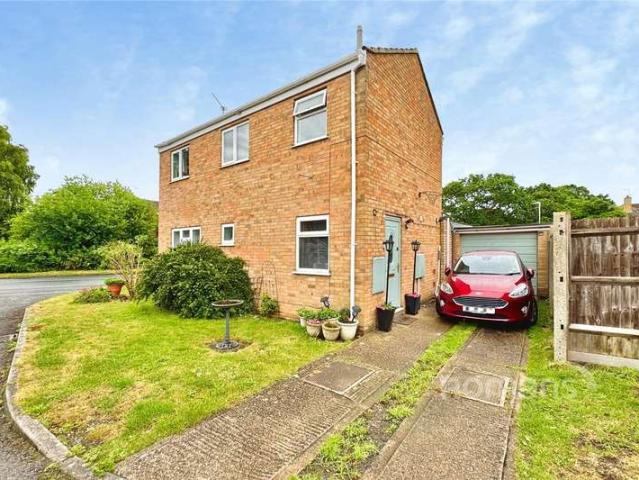 House for sale in Little Sandhurst