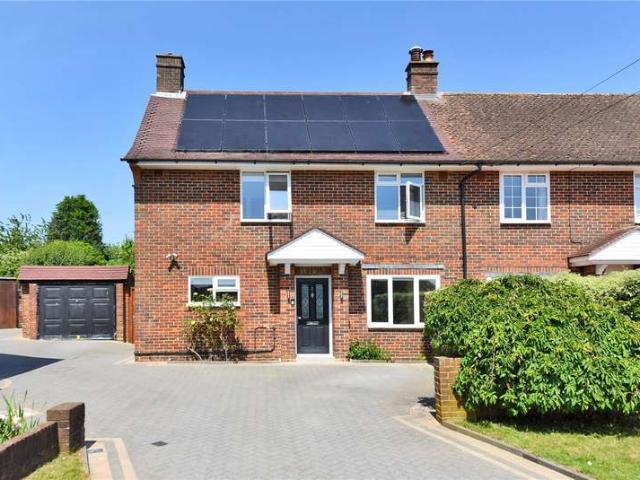 House for sale in Red Hill, Surrey