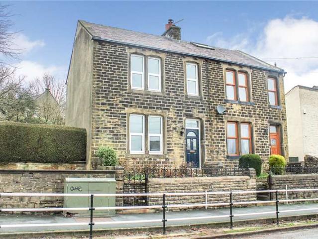 House for sale in Oakworth, West Yorkshire