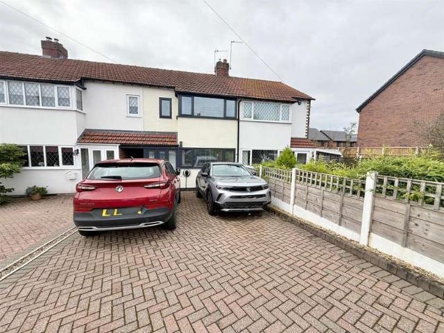 House for sale in Greenside, Macclesfield