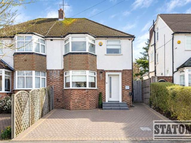 House for sale in London Borough of Barnet, Greater London