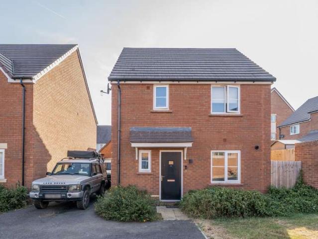 House for sale in Aston Cross, Pamington