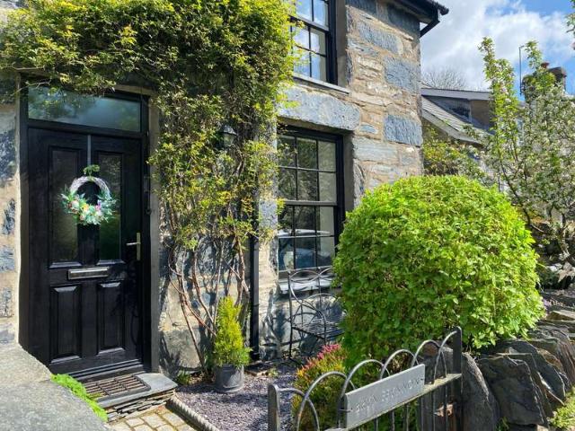 House for sale in Beddgelert, Wales