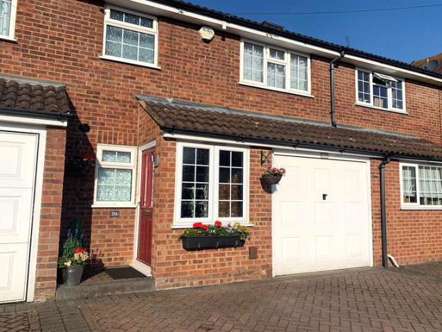 House for sale in Lunnon, Buckinghamshire