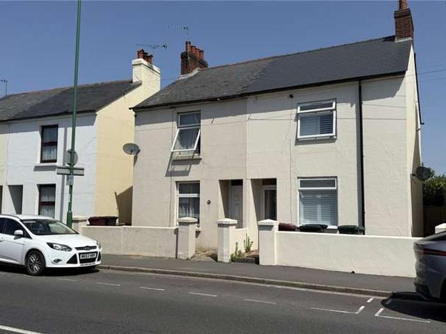 House for sale in Chichester, Littlecote
