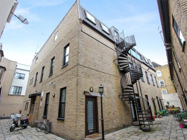 House for rent in South Hackney, Greater London