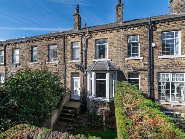 House for sale in Baildon, West Yorkshire