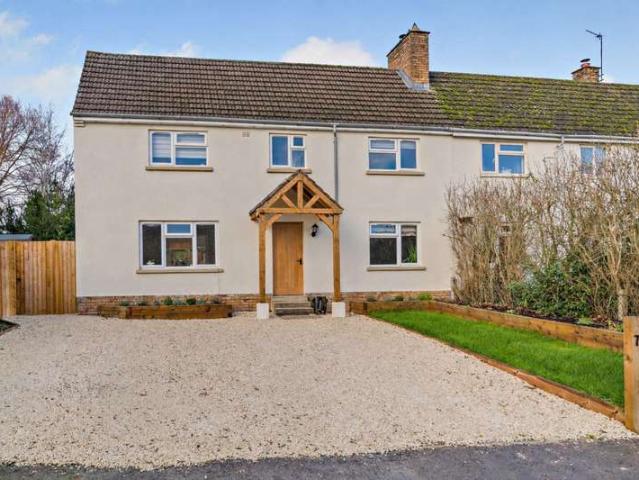 House for sale in Fossebridge, Gloucestershire