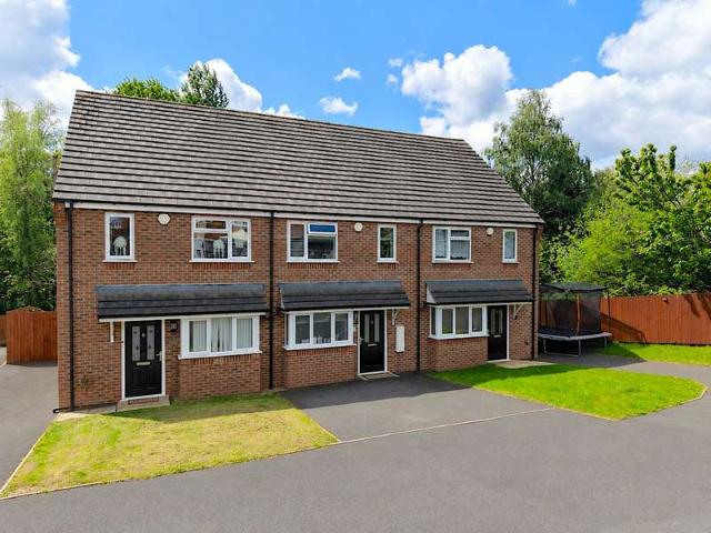 House for sale in Broomhill, Chadsmoor