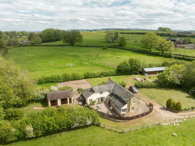 House for sale in Coughton