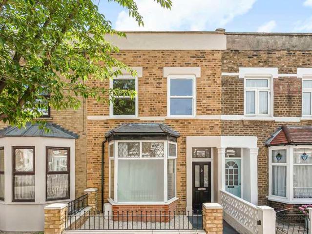 House for sale in London Borough of Islington, Greater London