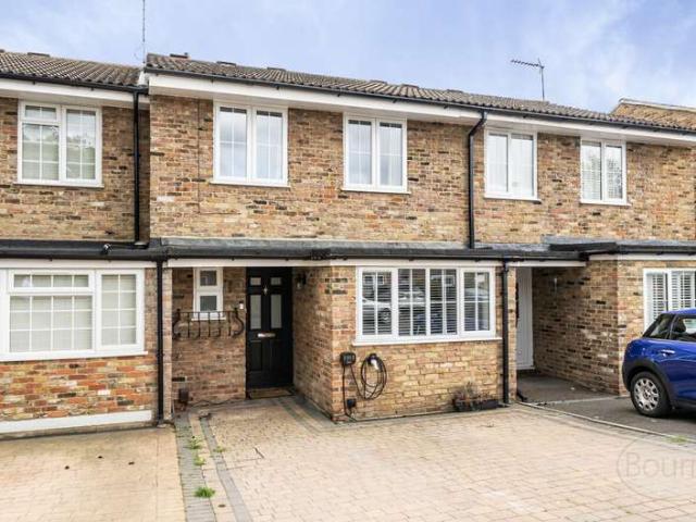 House for sale in Blackhills, Surrey