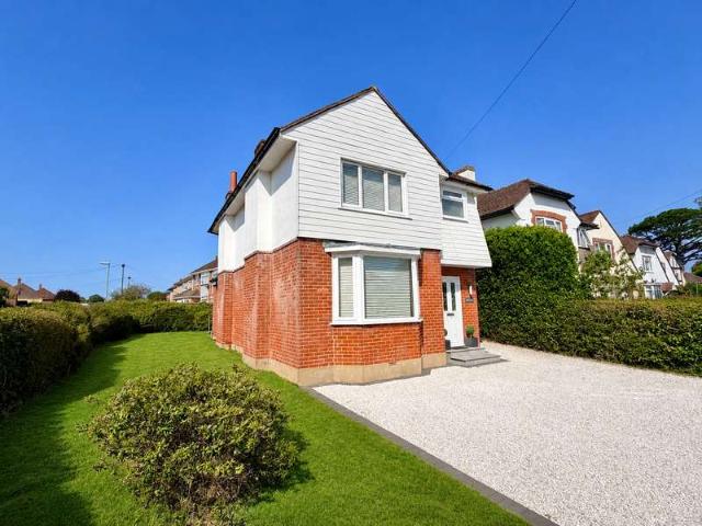 House for sale in Lymington, New Forest