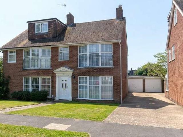 House for sale in Fishersgate, West Sussex