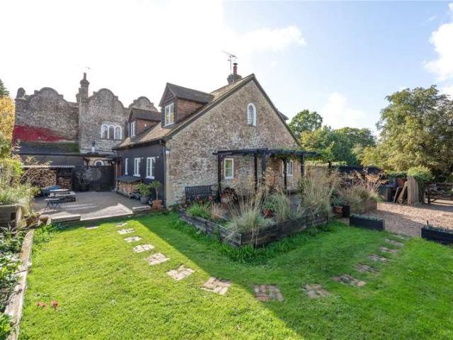 House for sale in Bridgefield, Kent
