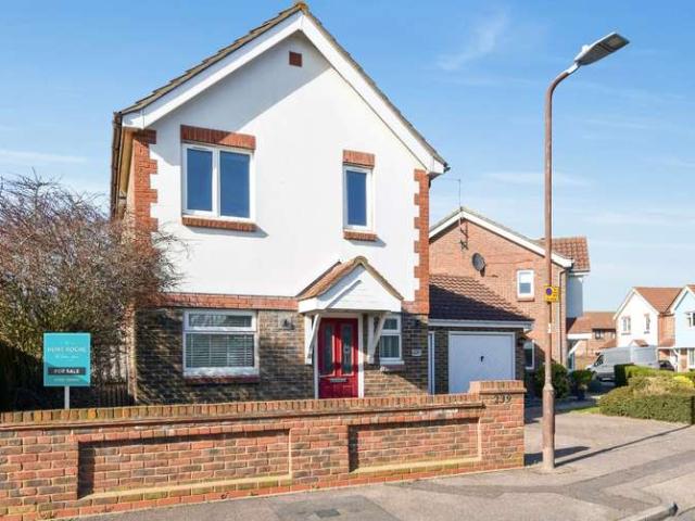 House for sale in North Shoebury, Alton Barnes